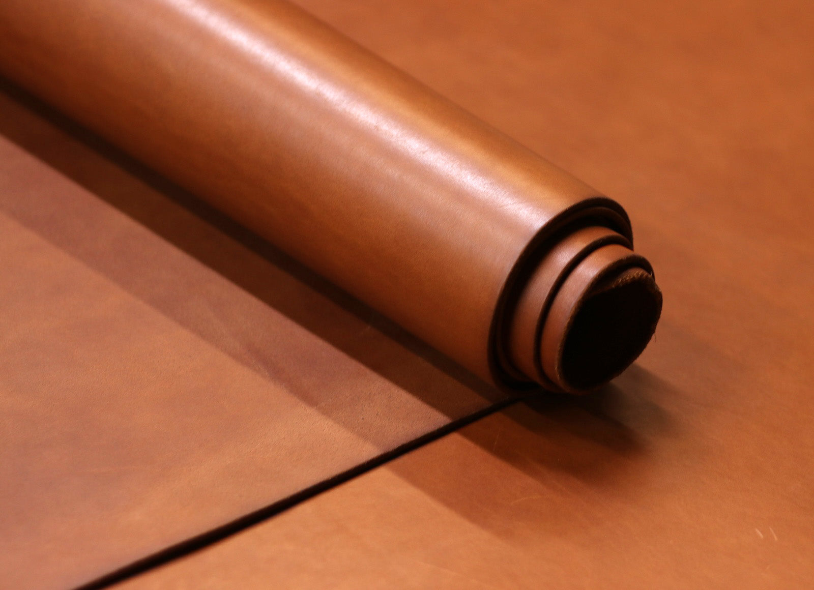 8/9oz. Bridle Leather, Chestnut Color, Pasted Back, Vegetable Tanned Leather by Sepici