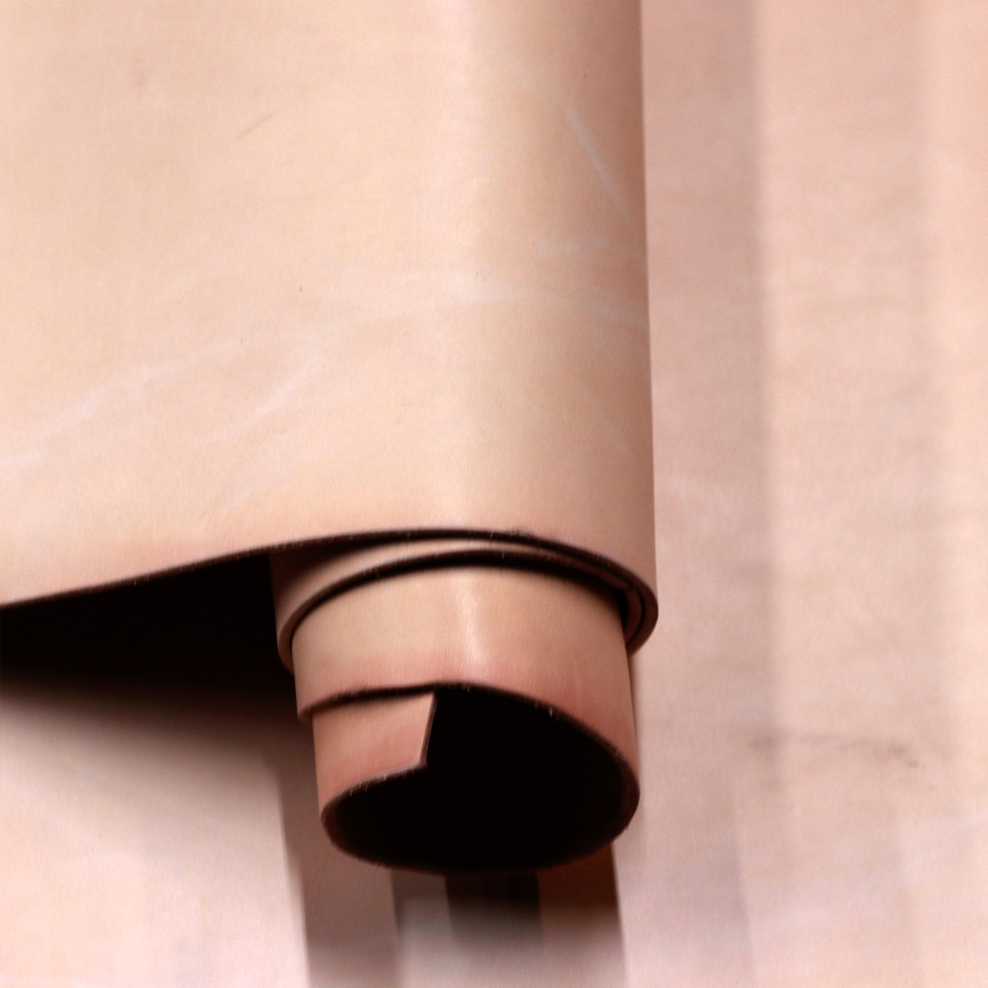9/10oz V1 Craftsman Grade Veg-Tan Tooling Leather – ⚡ Shock Sale
