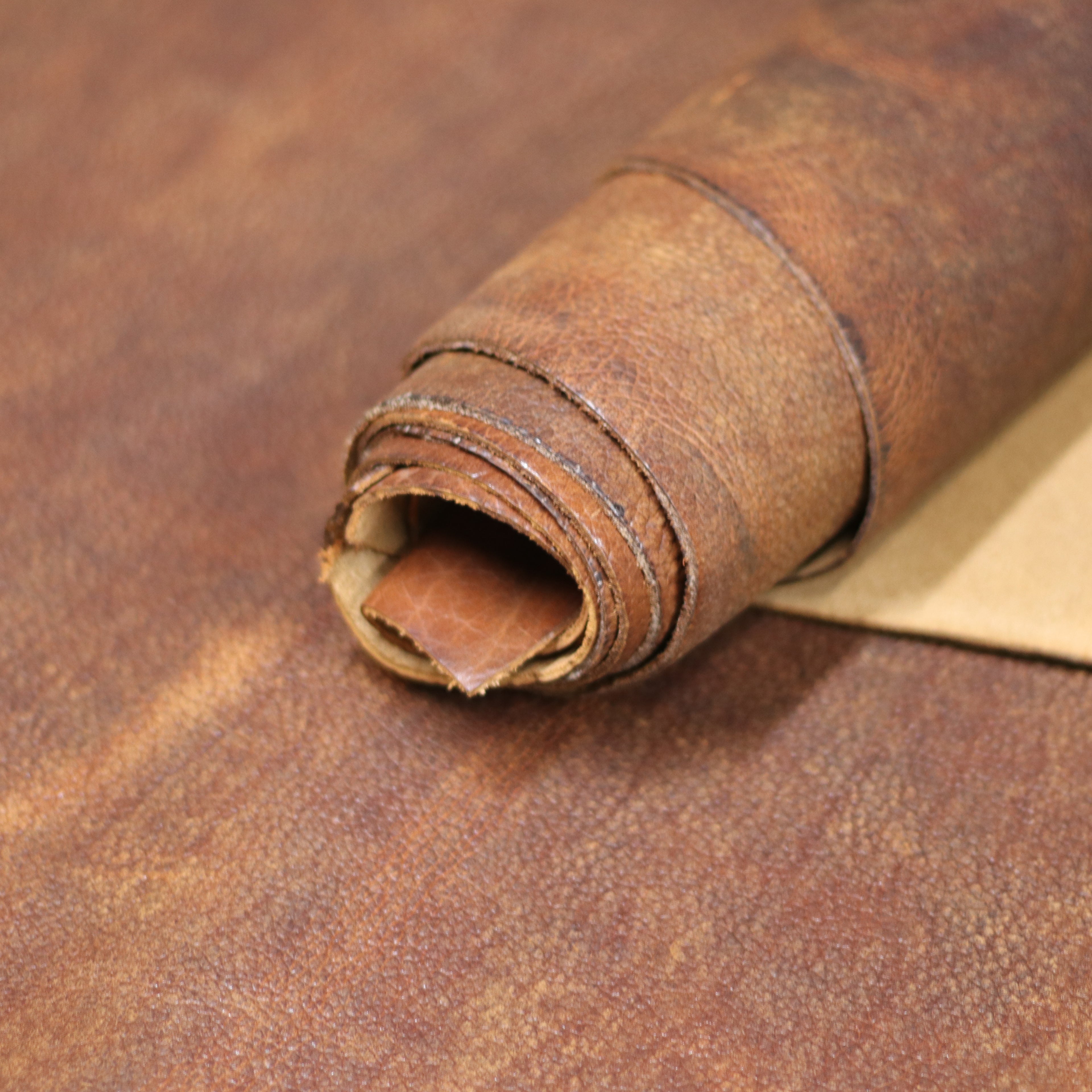 5/6oz. & 8/9oz. American Bison Shrunken Chrome-Tanned Leather by Sepici