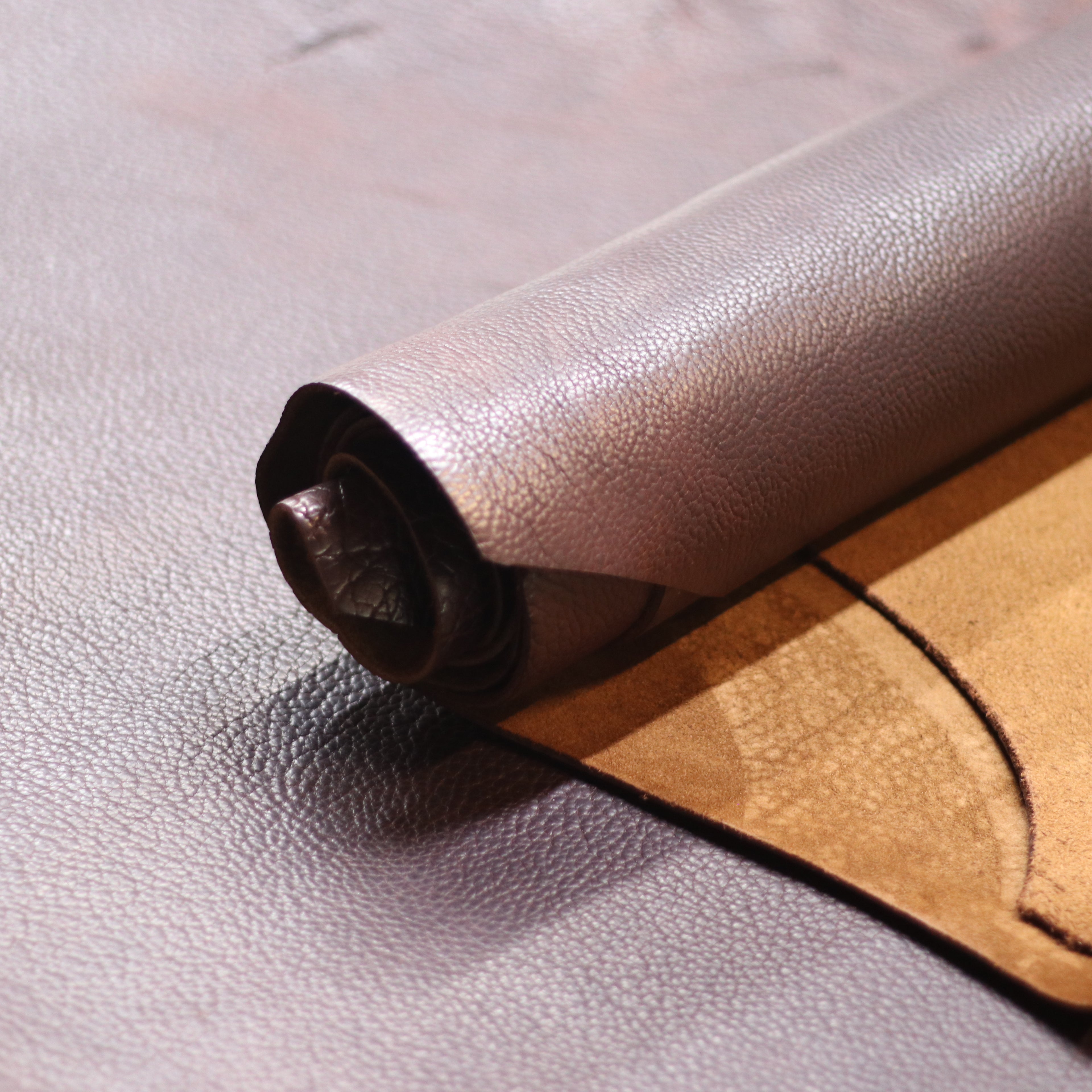 8/9oz. American Bison Utta Chrome-Tanned Leather by Sepici