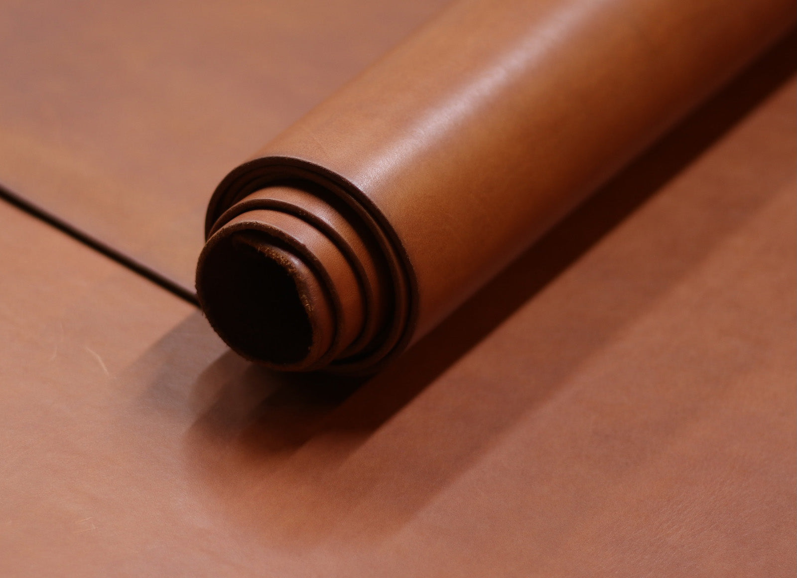 8/9oz. Bridle Leather, Chestnut Color, Pasted Back, Vegetable Tanned Leather by Sepici