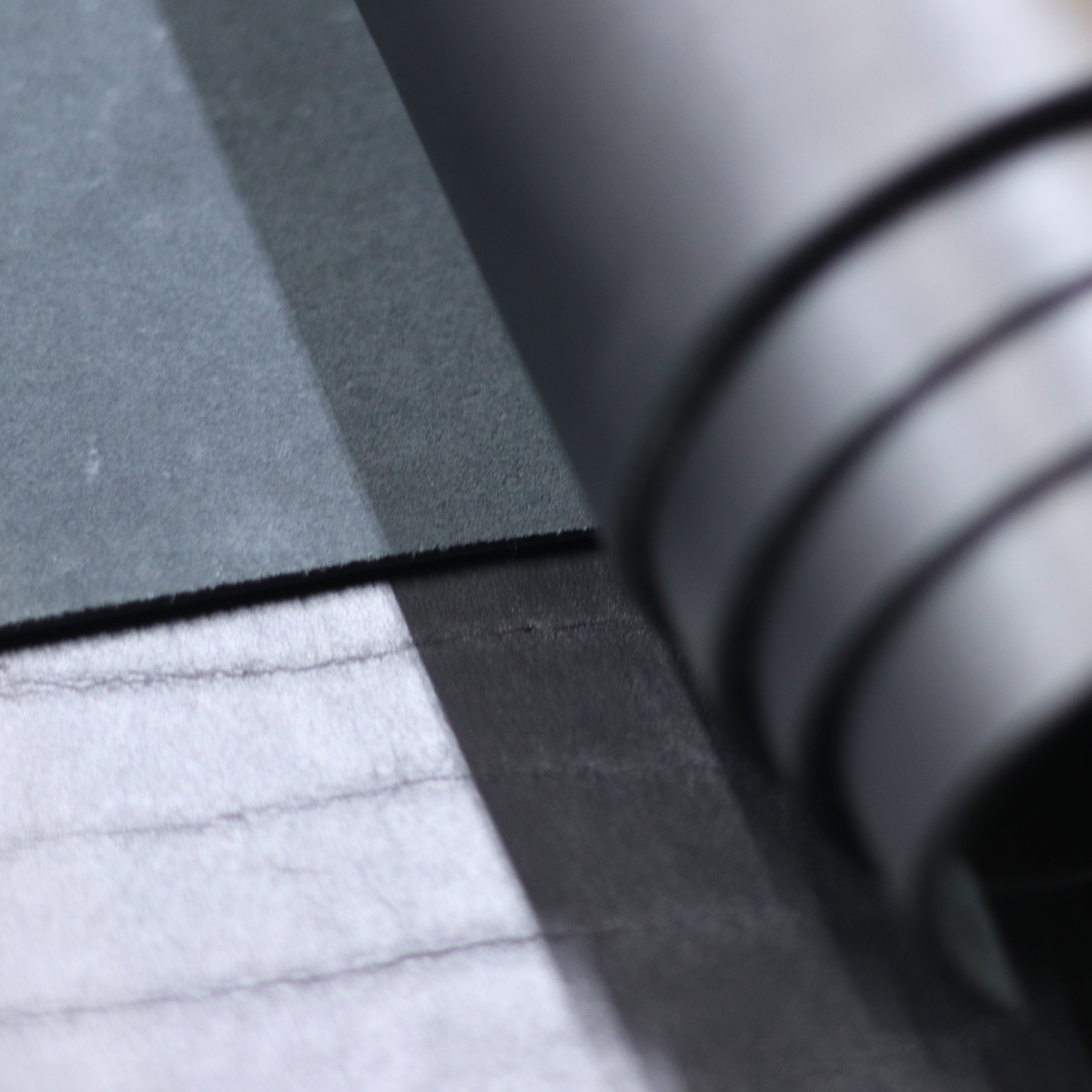 7/8oz. Ilgaz Db. Shoulders Vegetable-Tanned Black Leather by Sepici