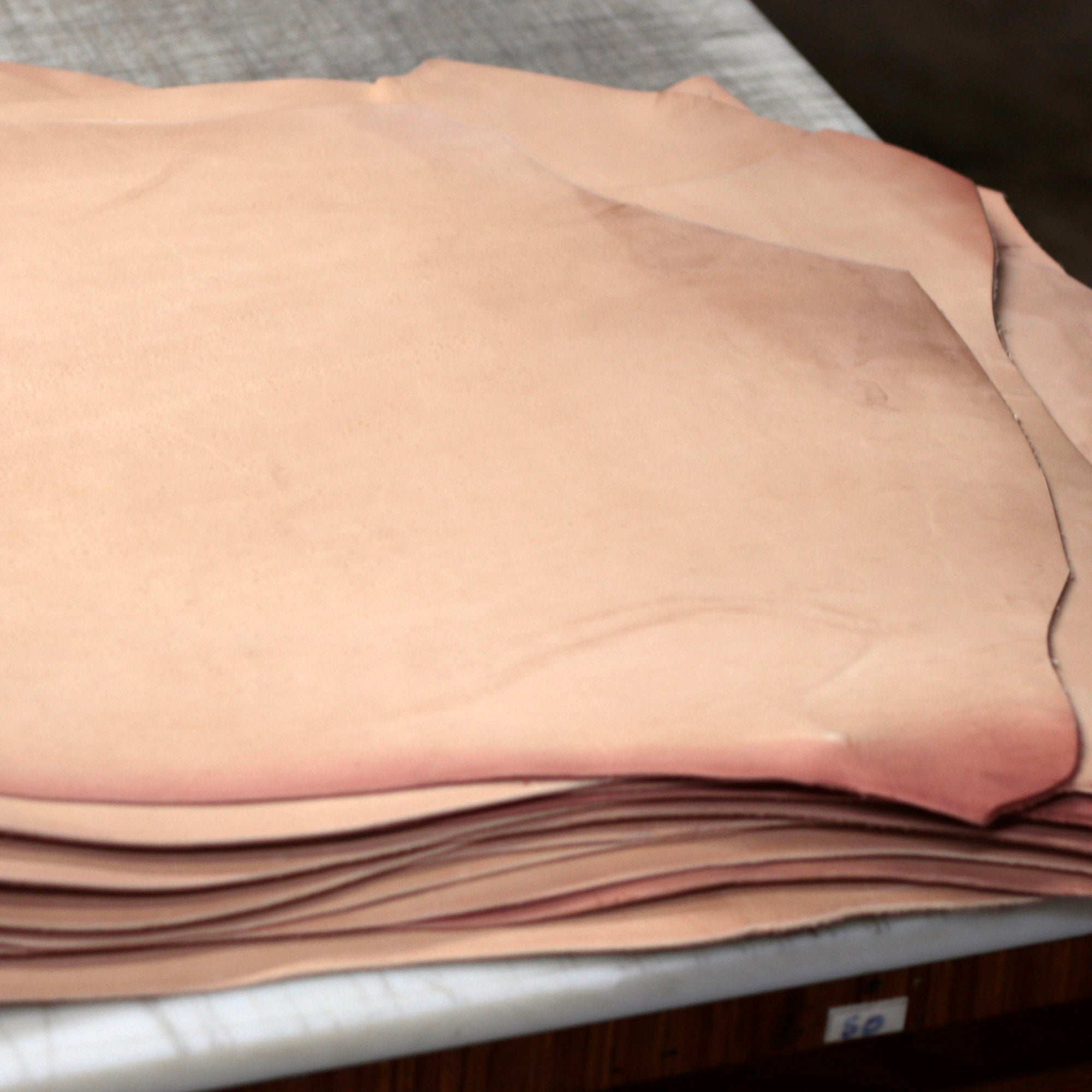 7-9 oz. Double Shoulders Craftsman Grade Veg-Tan Natural Tooling Leather - (Previously sold as Shock Sale)
