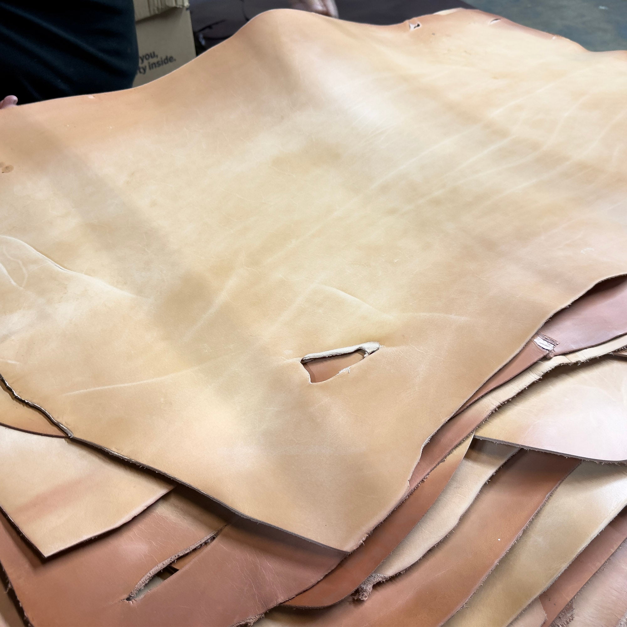 ⚡ Shock Sale ⚡ 6-8 oz. Midsole Double Shoulder, Natural - $3.00 per Sq.Ft.