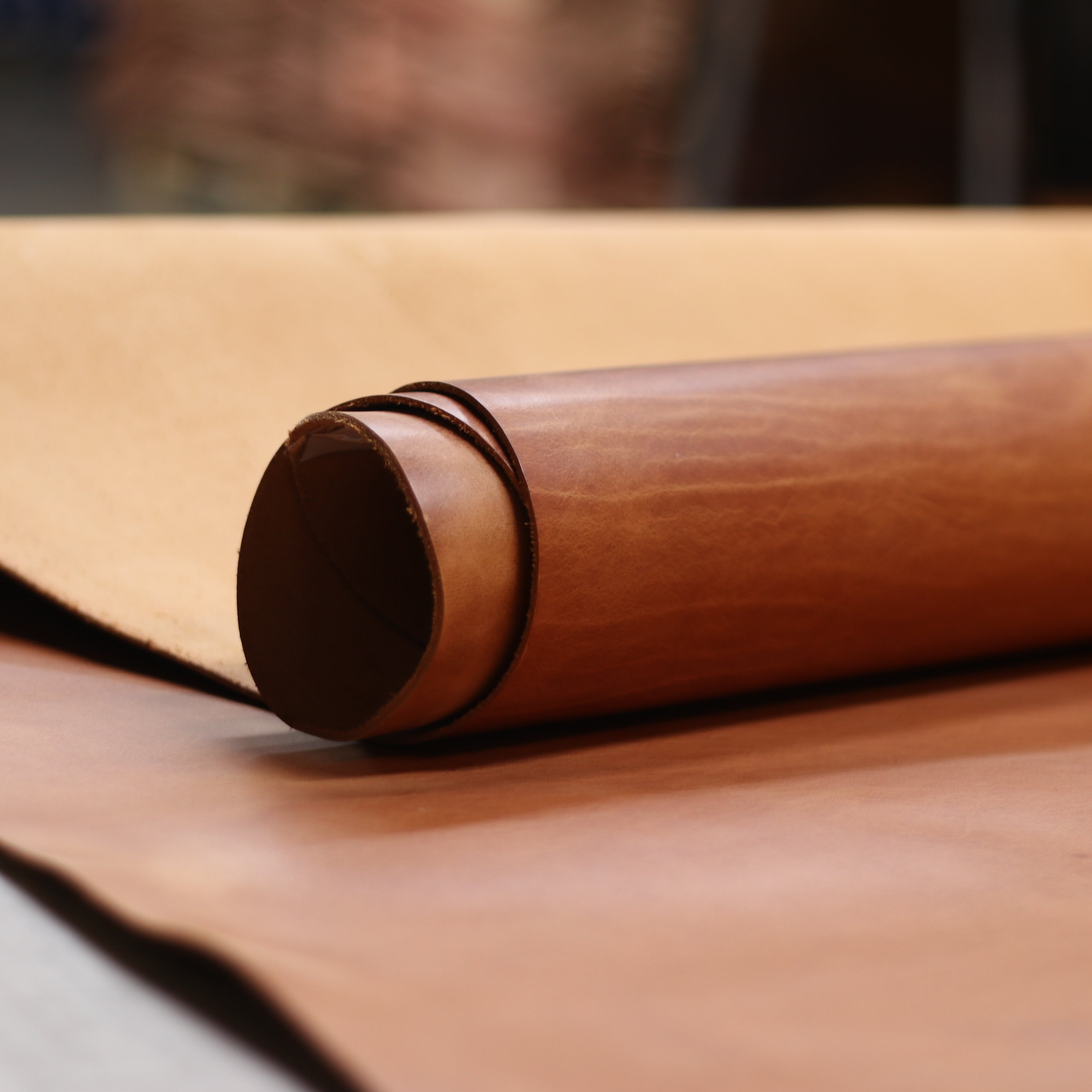 5/6oz. Spade Crazy, Tan Color, Vegetable-Tanned Leather by Sepici