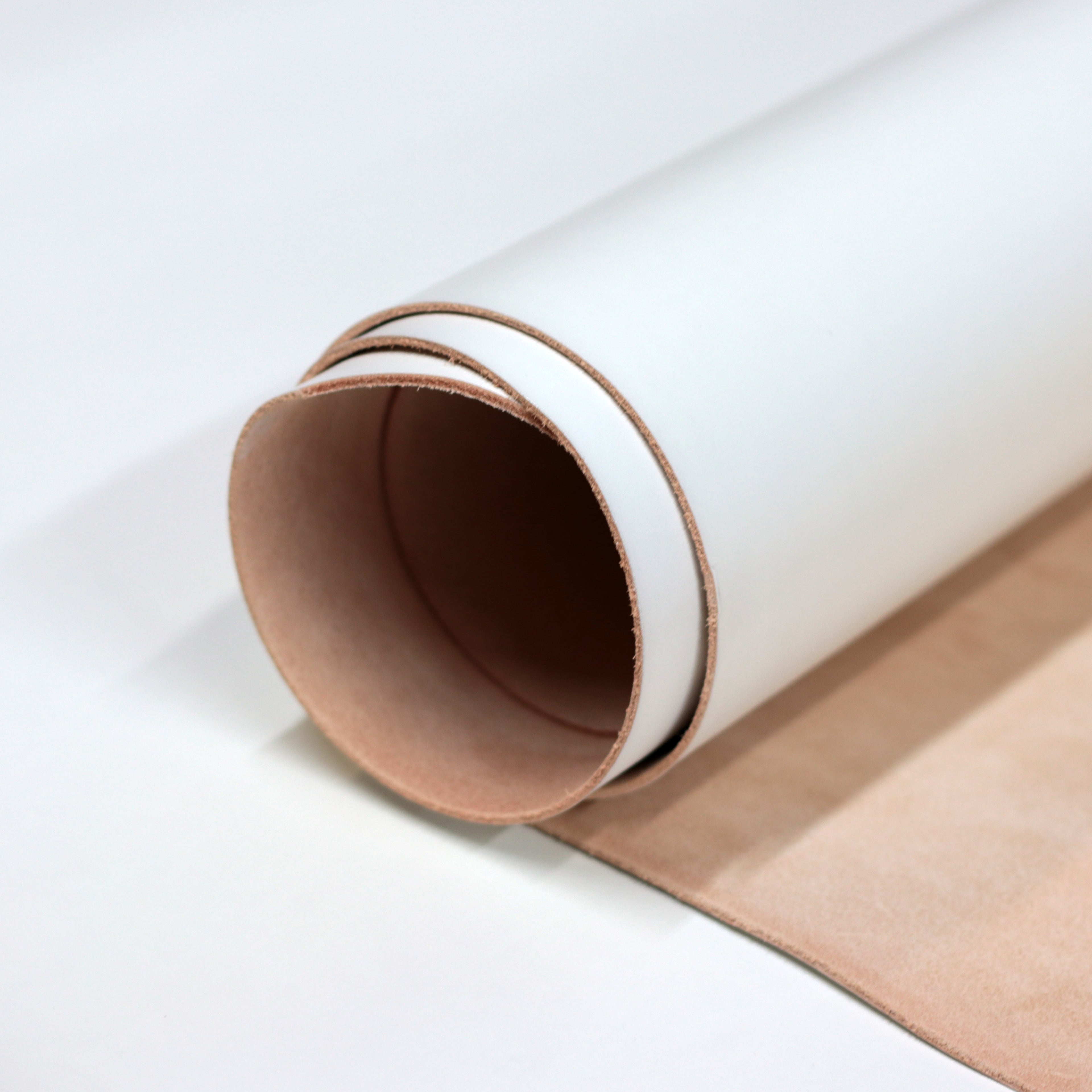 5/6oz. Peak - White Vegetable Tanned Leather