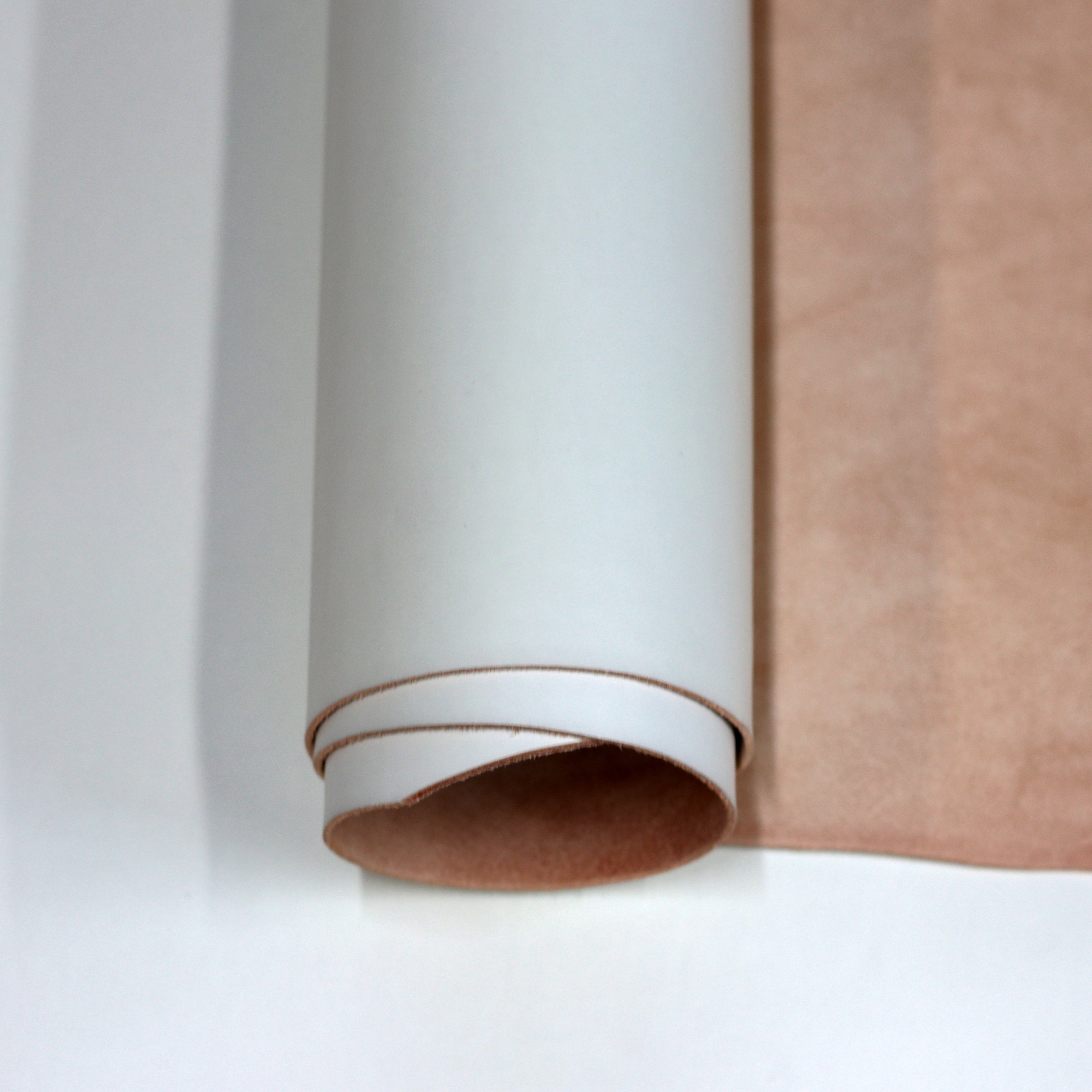 5/6oz. Peak - White Vegetable Tanned Leather