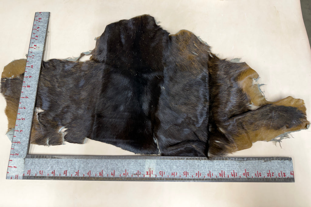 Small Livestock Fur Scrap Bundle - Mixed Colors (Lamb & Goat) Box No 3