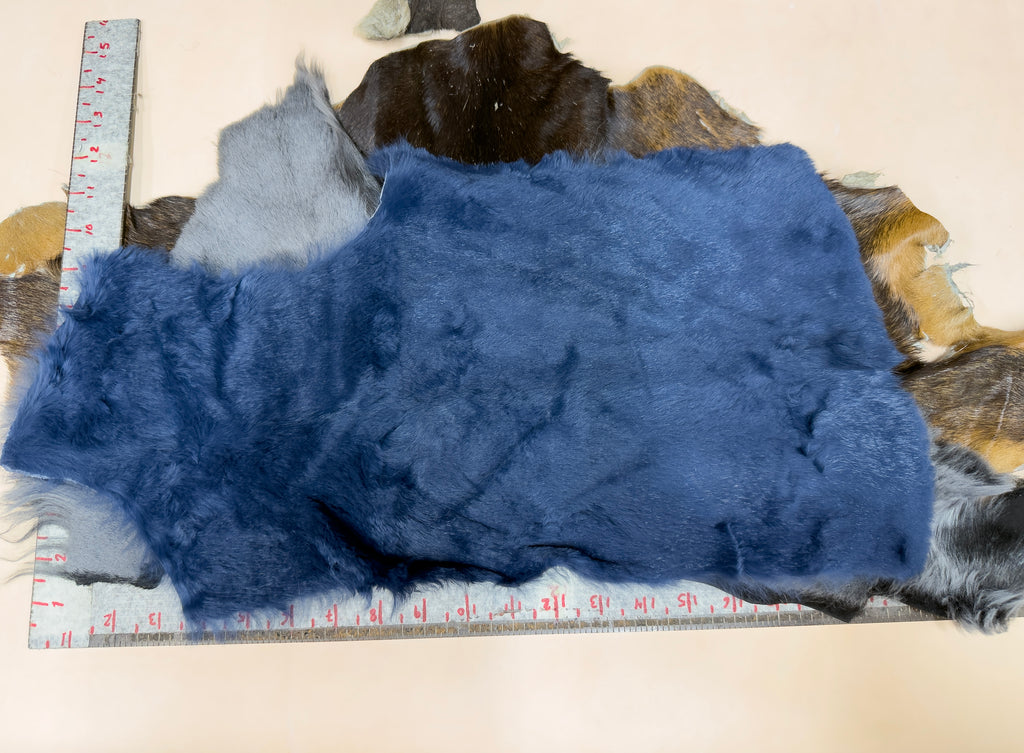 Small Livestock Fur Scrap Bundle - Mixed Colors (Lamb & Goat) Box No 3