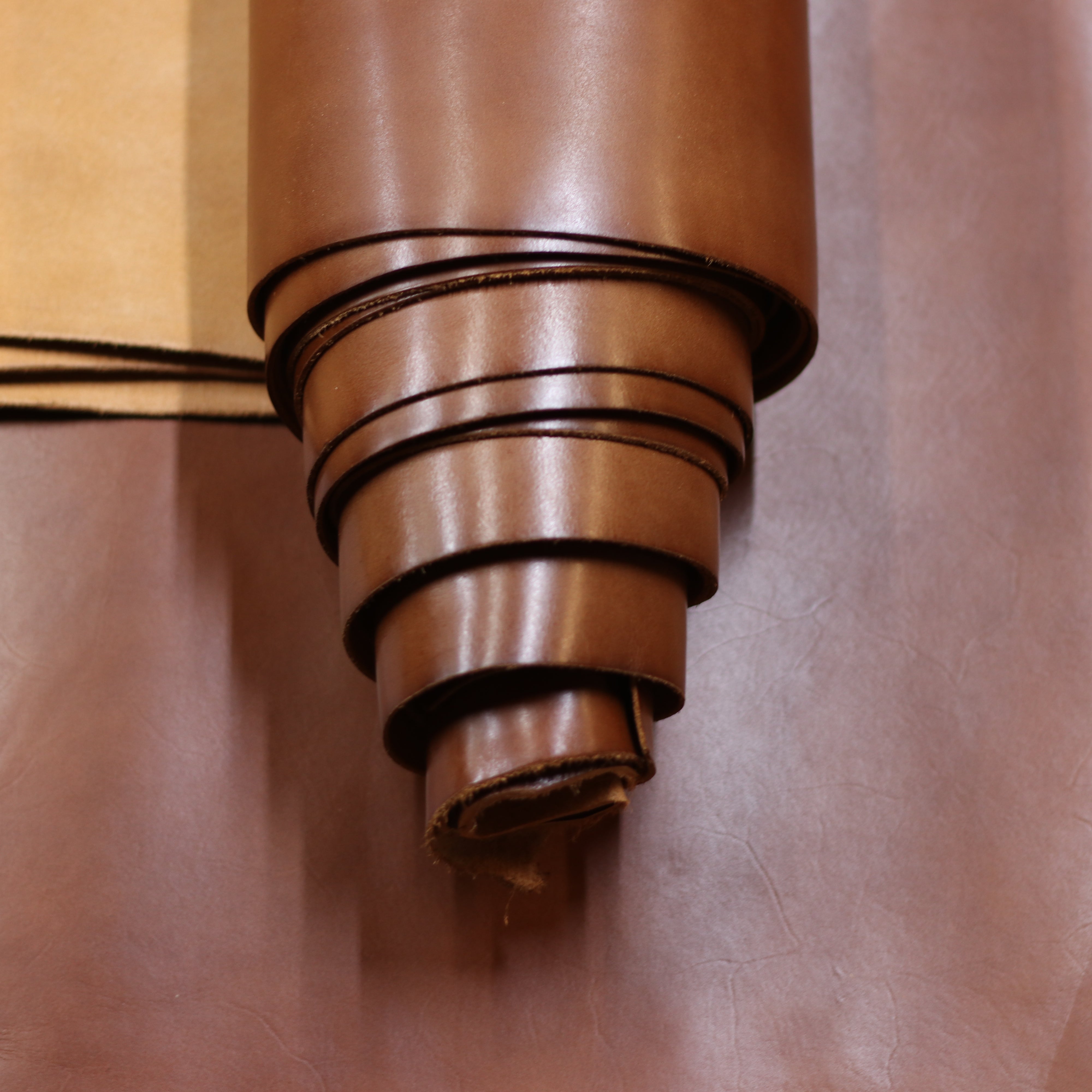 5/6oz. Spade Milled Cognac Color – Vegetable-Tanned Full-Grain by