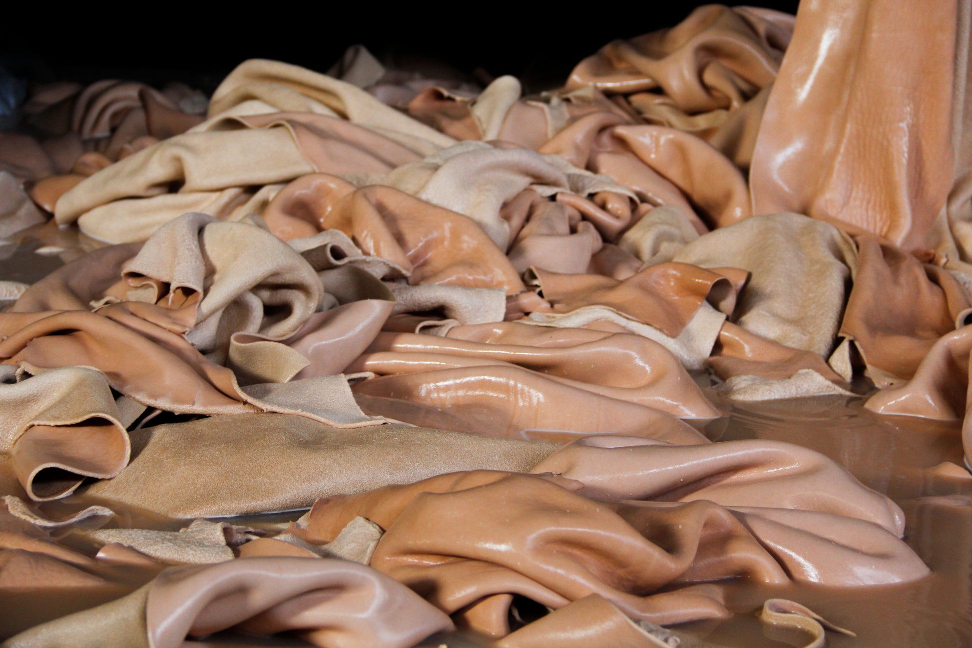 8/9oz. V1 Db. Shoulders Vegetable-Tanned Natural Tooling Leather by Sepici