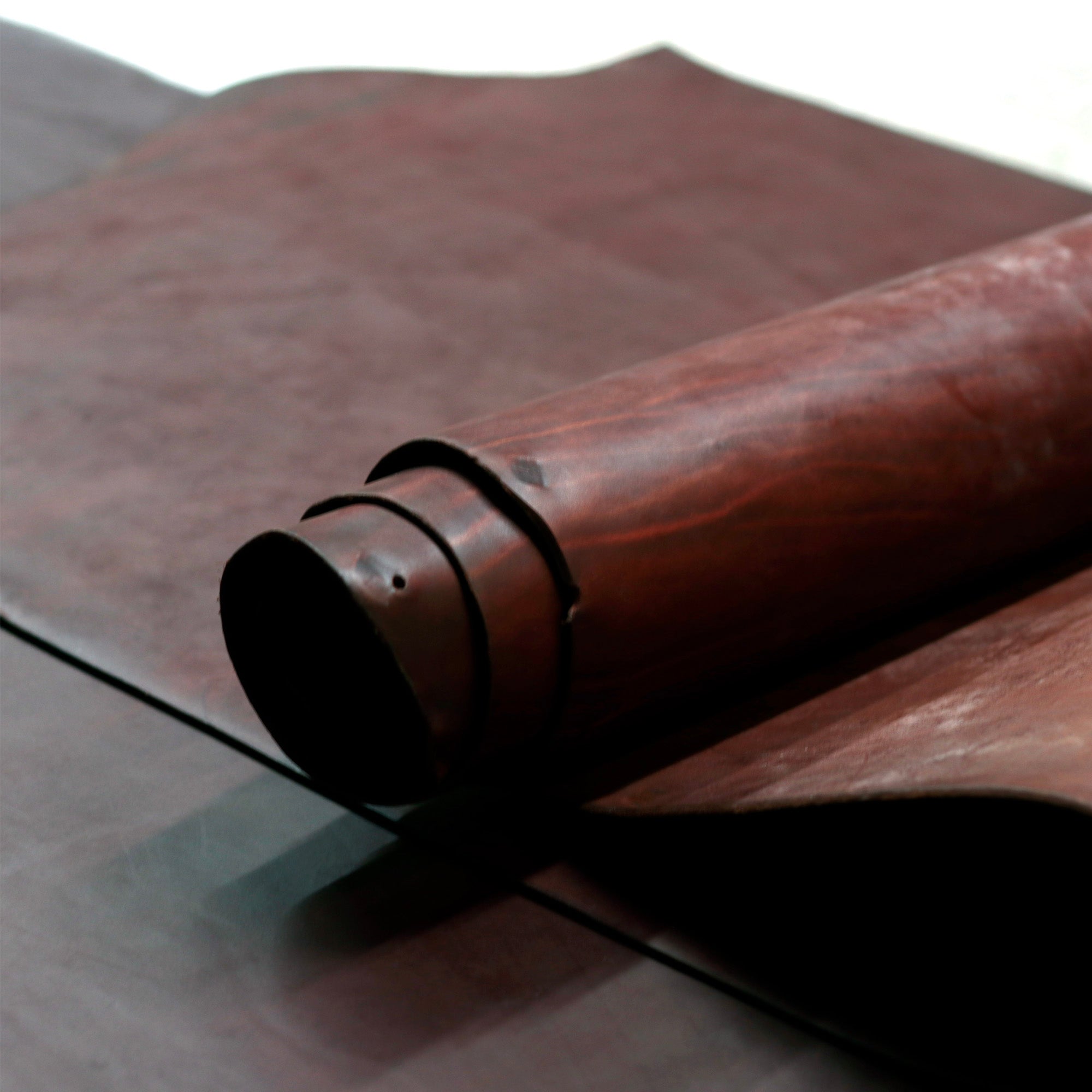 ⚡Big Sale⚡ 8/10oz. Harness Oiled & Waxed Leather, Red Brown, Single Back, by Wickett & Craig